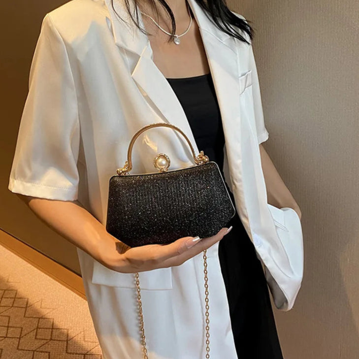 Bolsa de Luxo – Clutch Brilhante com Alça de Corrente