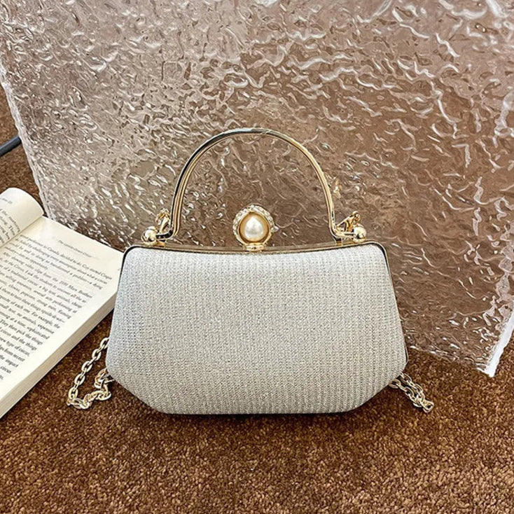 Bolsa de Luxo – Clutch Brilhante com Alça de Corrente