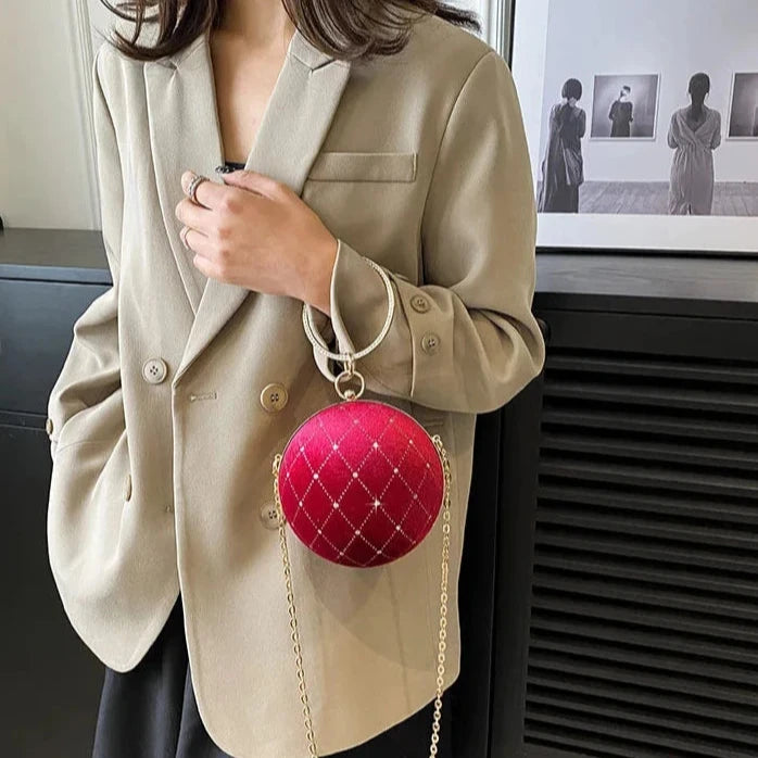 Bolsa Redonda de Veludo Vintage – Clutch Retro com Corrente para Festas e Eventos